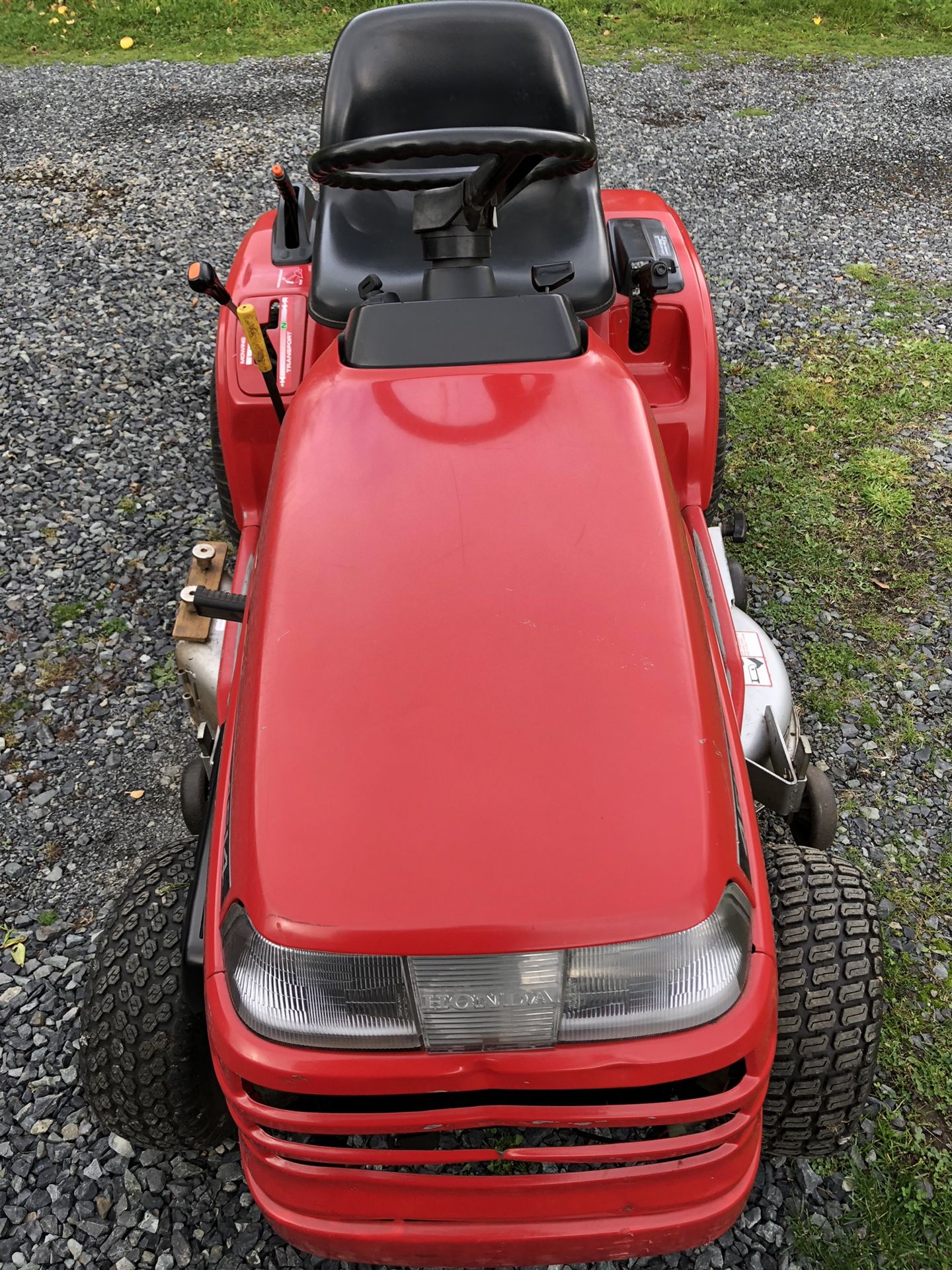 Honda 4514 hydrostatic riding lawn mower with grass bagger Deliver available! for Sale in