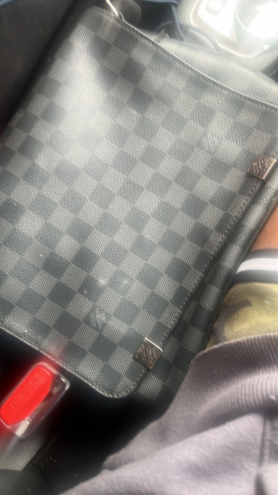 Louis Vuitton Messenger Bag