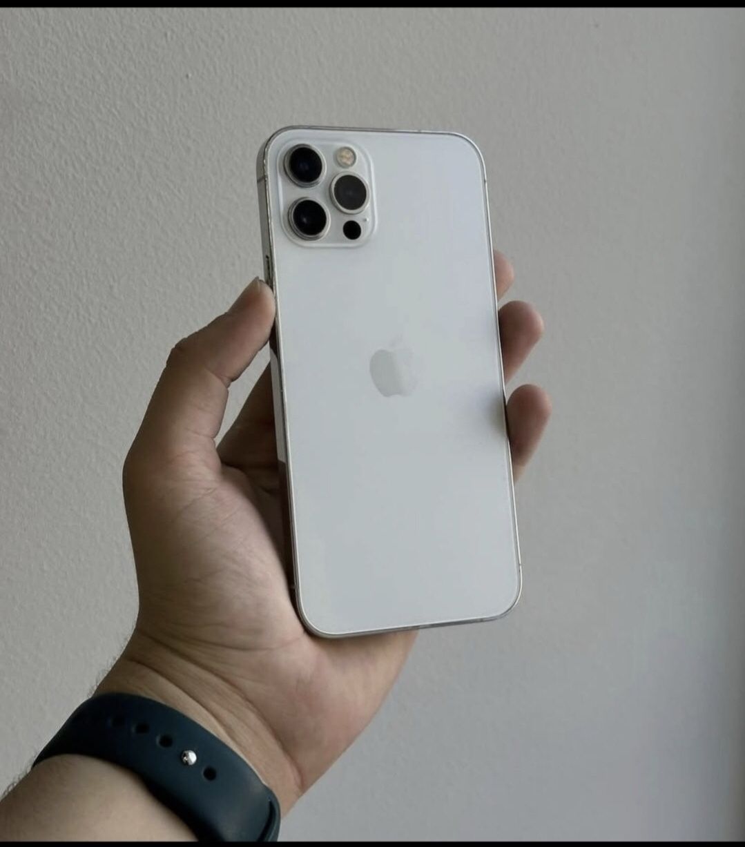 iPhone 12 Pro Unlocked With Warranty