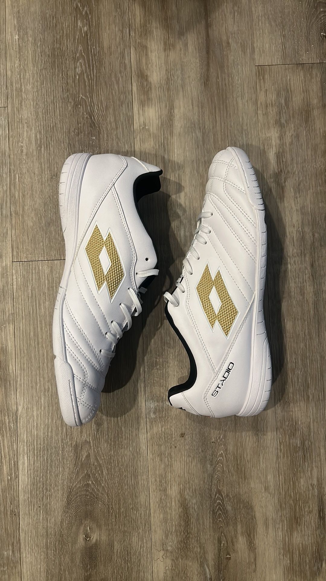 Men indoor Soccer cleats