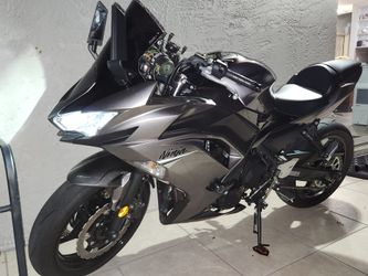 2021 Kawasaki 650