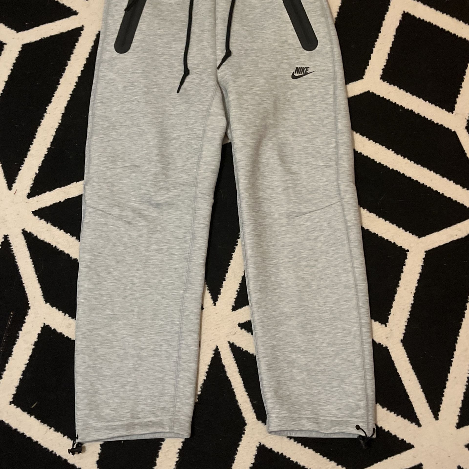 Nike Tech Pants Open Hem Small