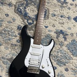 Pacifica Yamaha Guitar 