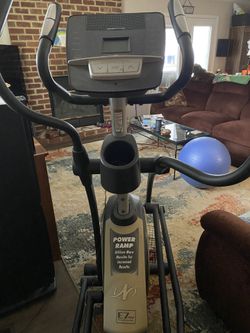 NordicTrack E7sv front drive Elliptical
