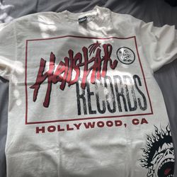 Hellstar Creme Tee