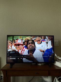 Insignia 30” LCD TV NS-30DF510NA10 – 1080p – Used – Works Great 👀📺 