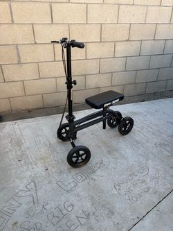 Scooter Knee Rover