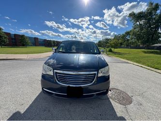 2013 Chrysler Town & Country