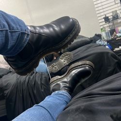 Used Women Boots