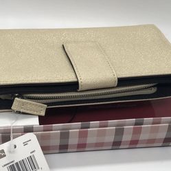 New! Mundi Women’s Wallet Ladies Classic Clutch Gold Shimmer Sparkle NEW!