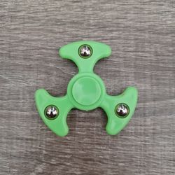 Green 👽 UFO Style Fidget Spinner