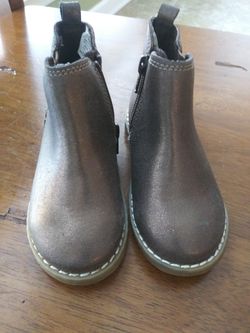 Brand New Gorgeous Toddler Girls Bronze Leather Gap Boots- Size 8!!!