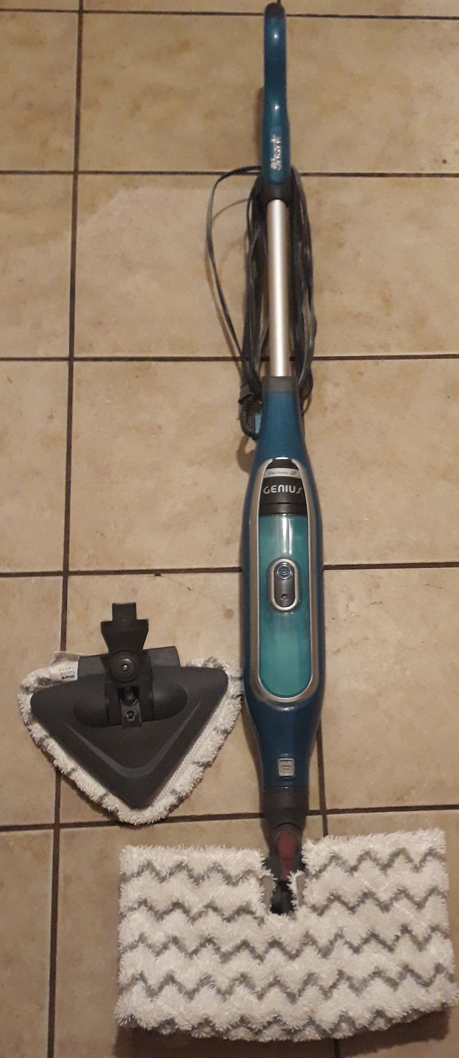 Shark Steam Pocket mop cleaner