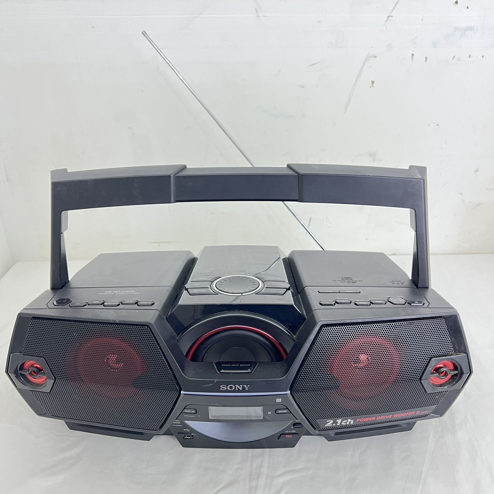 Sony ZSBTG905 CD/Line-in Jack/CD-R Playback/Radio/CD-RW Playback/Radio/Bluetooth