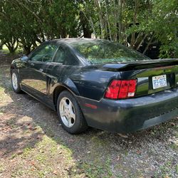 2003 Ford Mustang