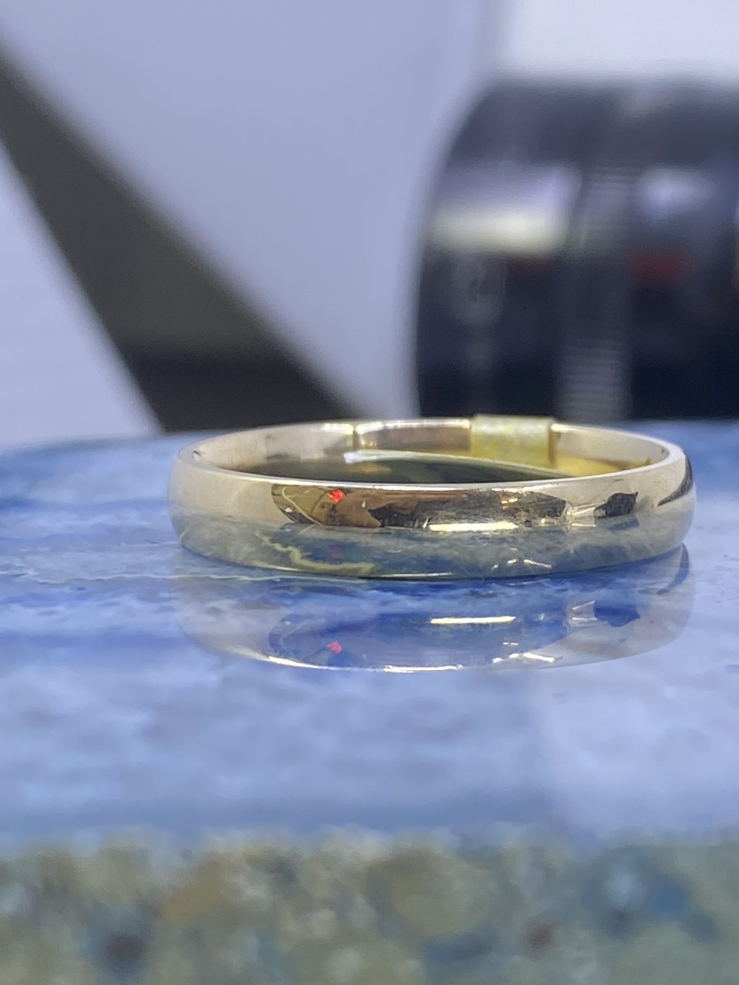 $725 Yellow Gold Band Ring 