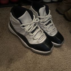 Jordan Concord 11s Size 9