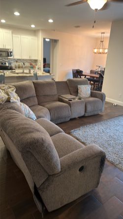 Sectional couch