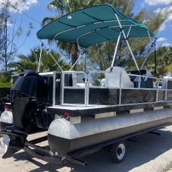 18 Ft Deck Pontoon 