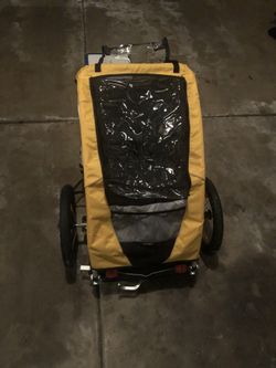 Burley Tail Wagon Dog And Pet Trailer Used Once for Sale in St