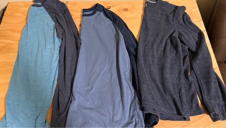 Mens shirts lot size lrg