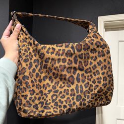 Baggu Leopard Shoulder Bag 