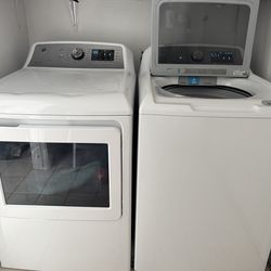 GE Washer & Dryer Set