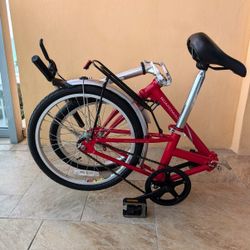 DAHON Boardwalk Folding Bike - 20" Wheels