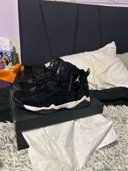 Jordan true flight black phantom size 9 mens