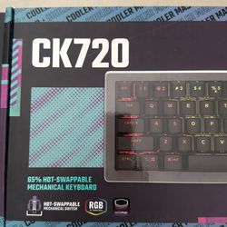 Cool master keyboard CK720