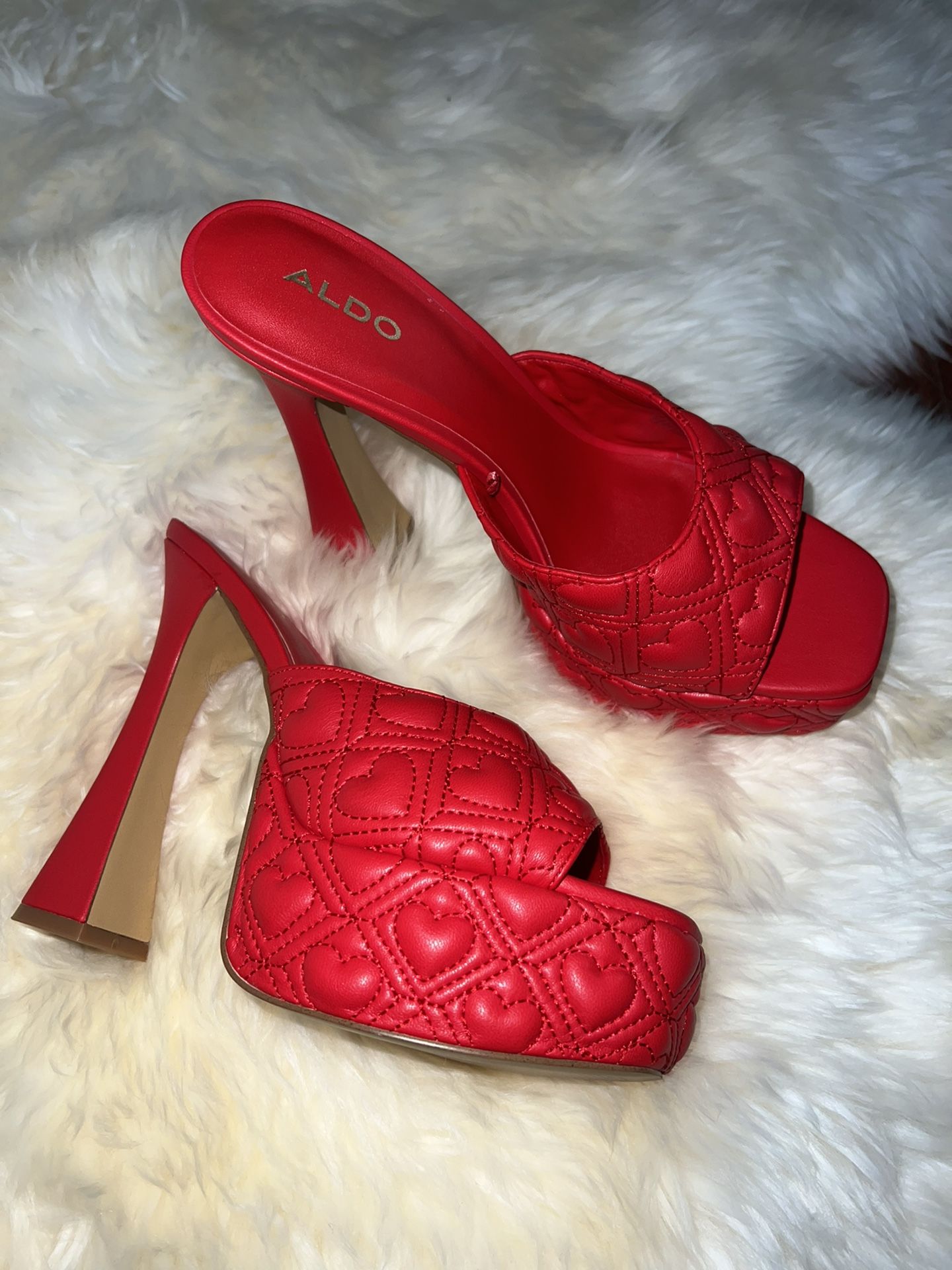 ALDO Red Embroidered Valentines Day Sweetheart Platform Heels
