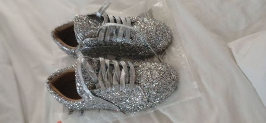 SPARKLY AF SHOES sz8