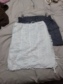 White Skirt Shein Brand New Never Worn 5$