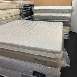 King Size Mattress And Box Spring 