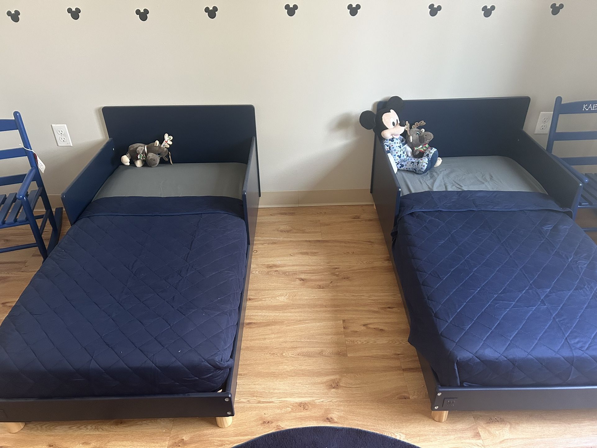 2 Toddler Beds
