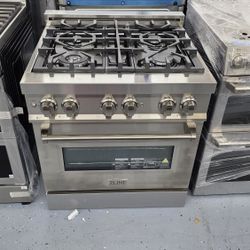 Brand new  Z line 30 in dual fuel gas range 