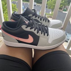  Air Jordan 1’s Grey Fog Bleached Coral