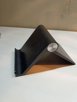 Cool device stand