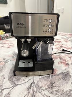 Espresso coffee machine $85 Mr coffee brand