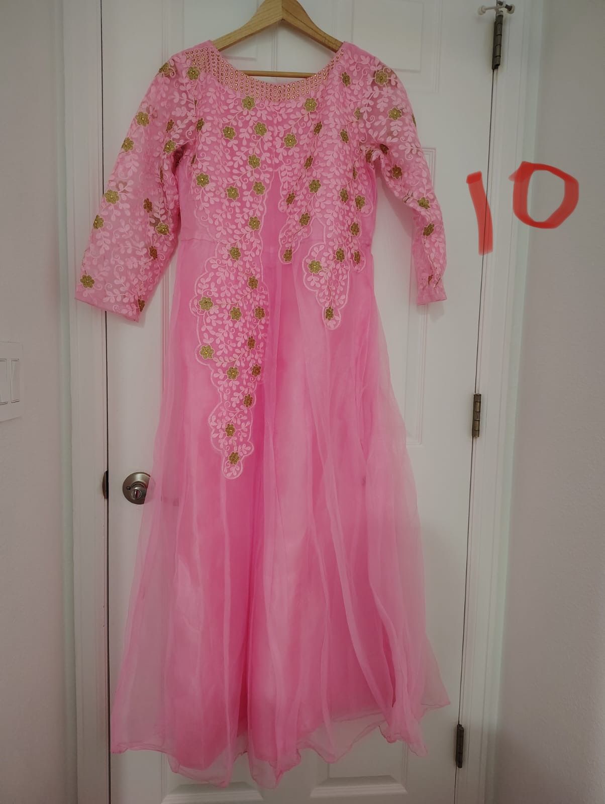 Indian Dresses: Casual and Party Wear / Unique Ethnic Wear - Perfect for Daily Wear or Special Occasions. Prices are mentioned on each dress post.