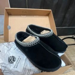 Men Ugg Tasman Size 9 