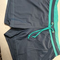 Free Country 12-14 L Shorts Womens