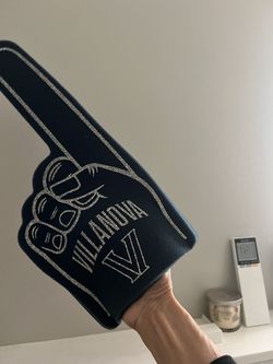 Villanova GIANT foam hand