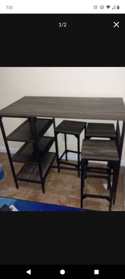 Wood/metal table