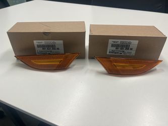 Porsche 991 OEM Corner Light Set
