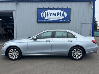 2017 Mercedes-Benz E 300