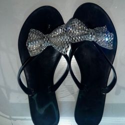 BOW SANDALS