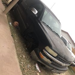 Step side 2002 Chevy Silverado 