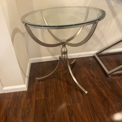 Gorgeous Metal And Glass End Table 