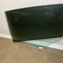 2014-2018 Mazda 3 Left Rear Door Window Glass